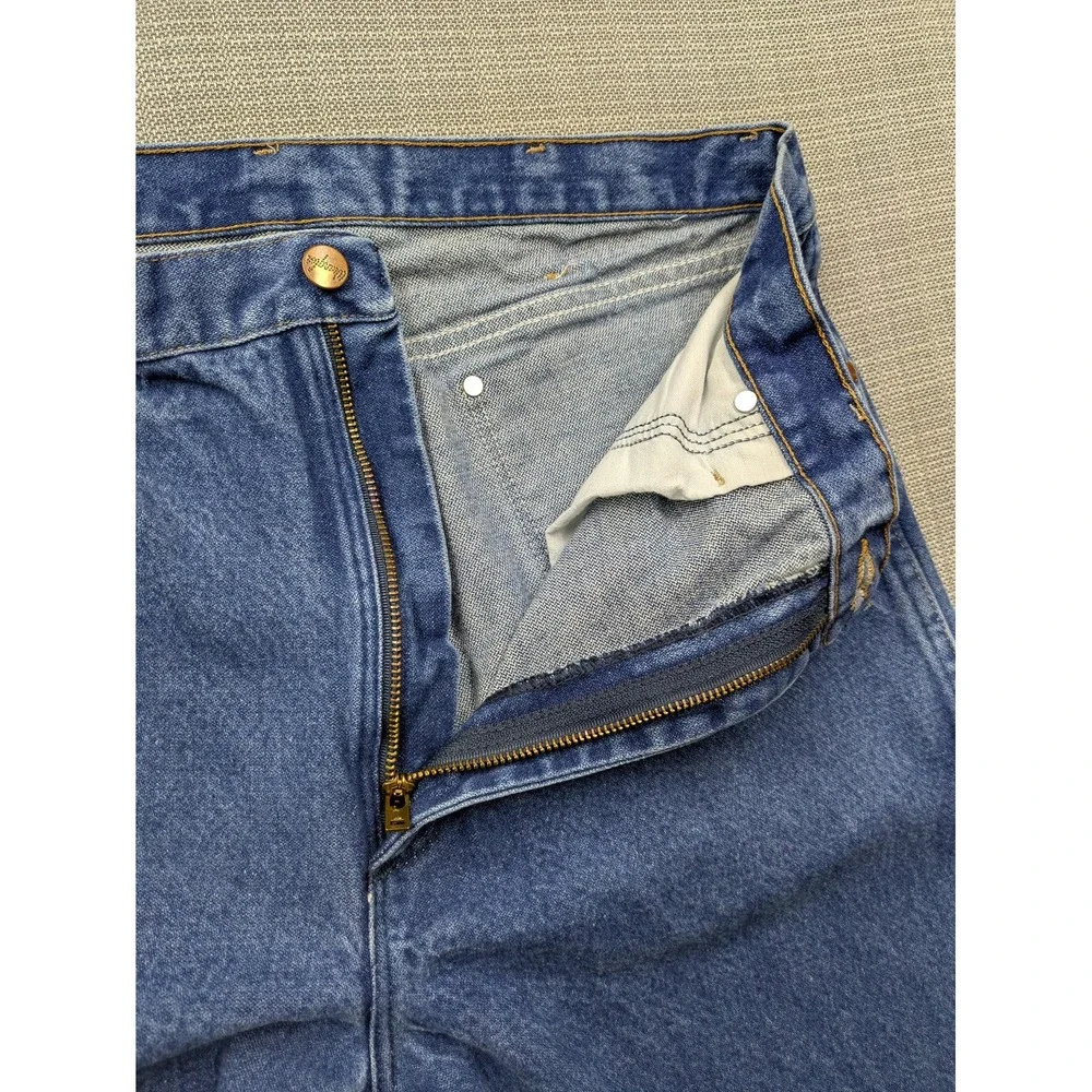Wrangler 13MWZ Jeans Mens 38x35 Blue Medium Wash Cowboy Cut Straight Leg Denim